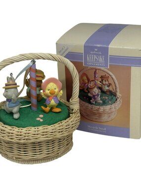 VTG 1993 Hallmark Keepsake Ornament “Maypole Stroll” with Display Basket Decor